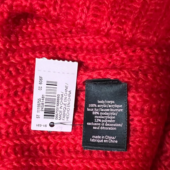 Victoria’s Secret | NWT Red logo ribbed knit beanie - Picture 8 of 8